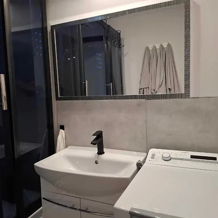50 M Z Balkonem Na Parterze Appartement Bydgoszcz