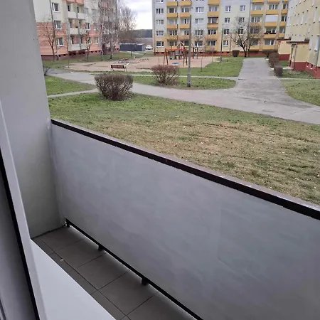 50 M Z Balkonem Na Parterze Bydgoszcz