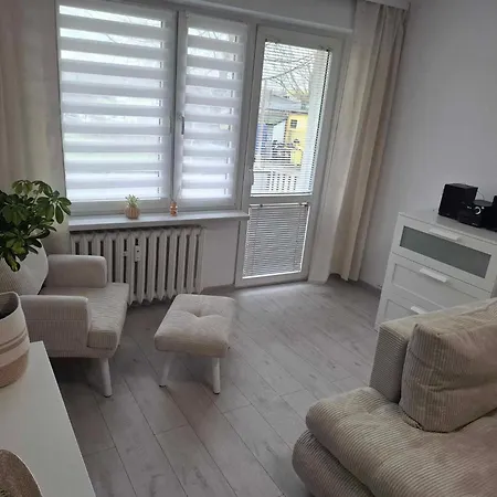 Appartement 50 M Z Balkonem Na Parterze Bydgoszcz