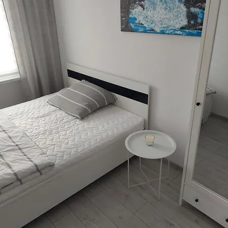 Appartamento 50 M Z Balkonem Na Parterze *