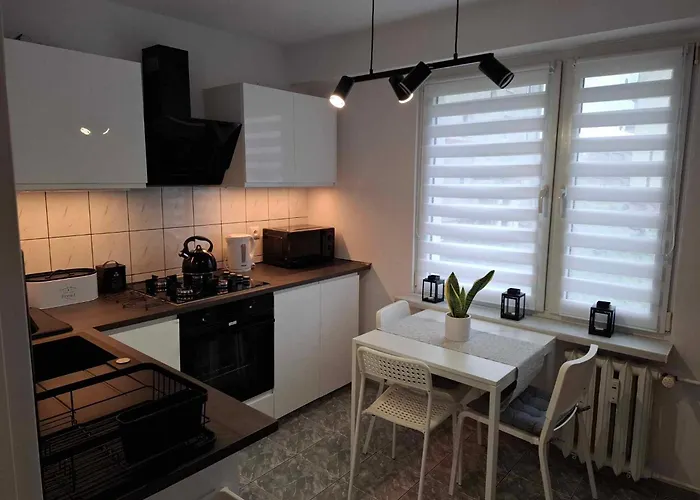 50 M Z Balkonem Na Parterze Apartment Bromberg