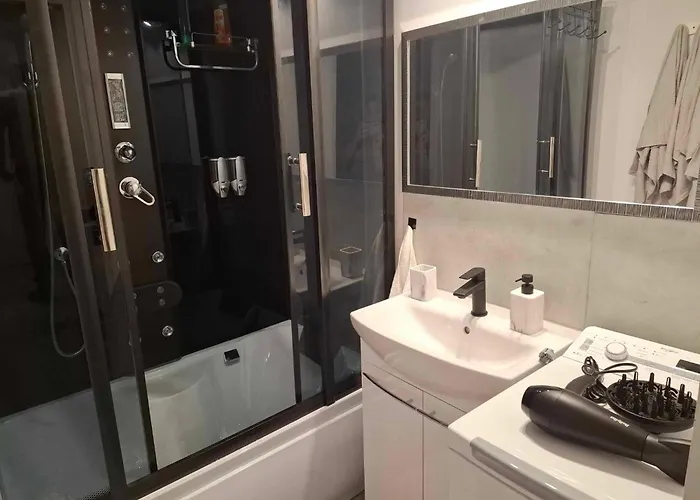 50 M Z Balkonem Na Parterze Apartment Bromberg